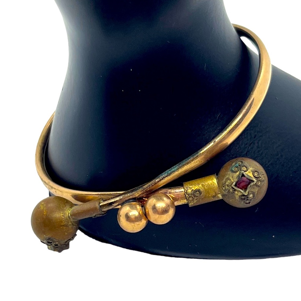 Antique Victorian Etruscan Revival gold tone red stone bypass bracelet SMALL